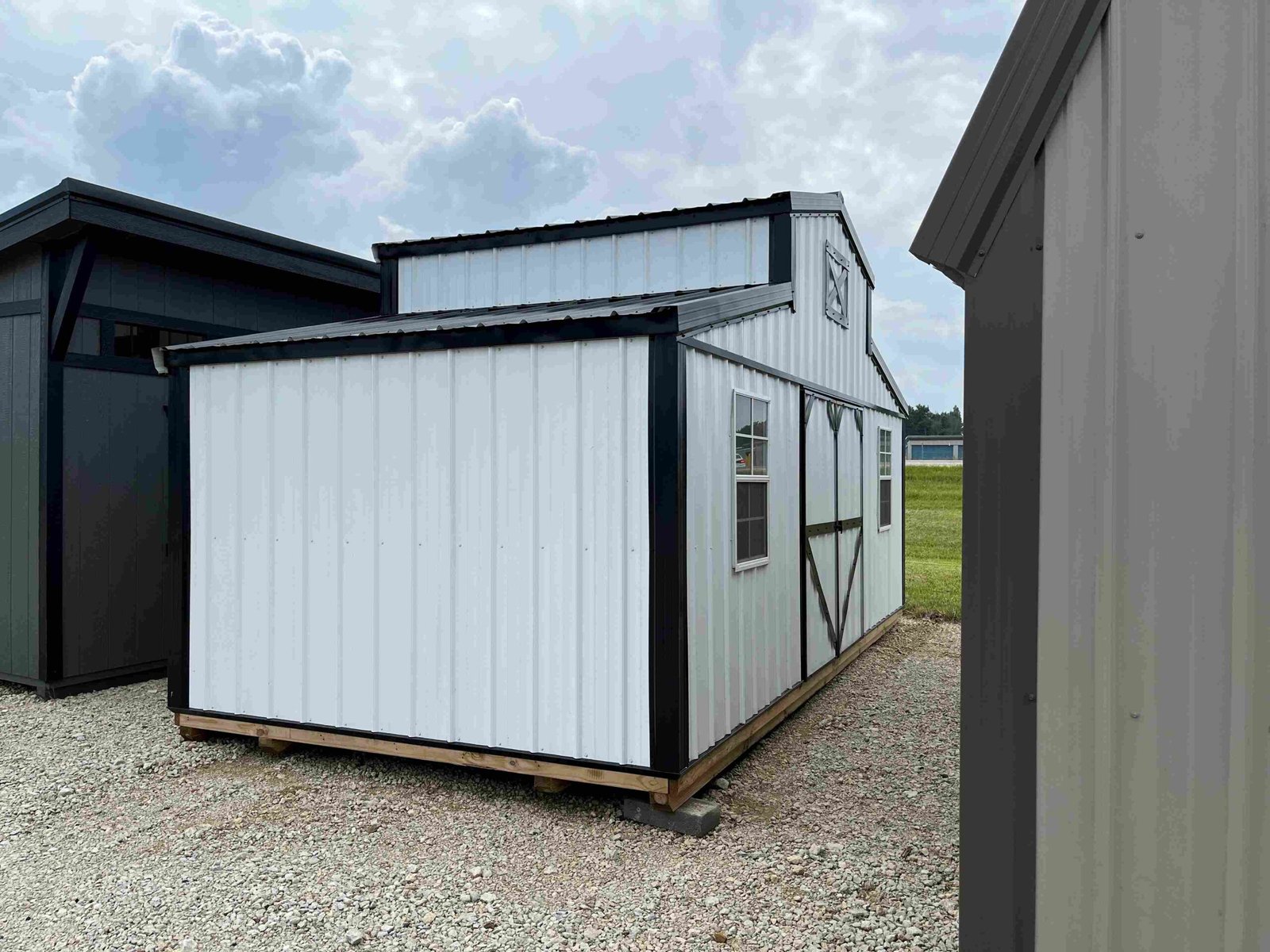 western barn 10 x 20