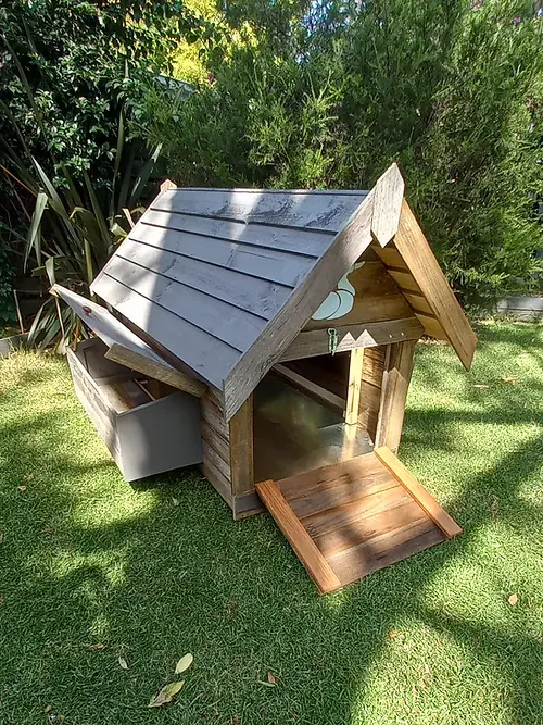 “dixie’s” xl duck cottage
