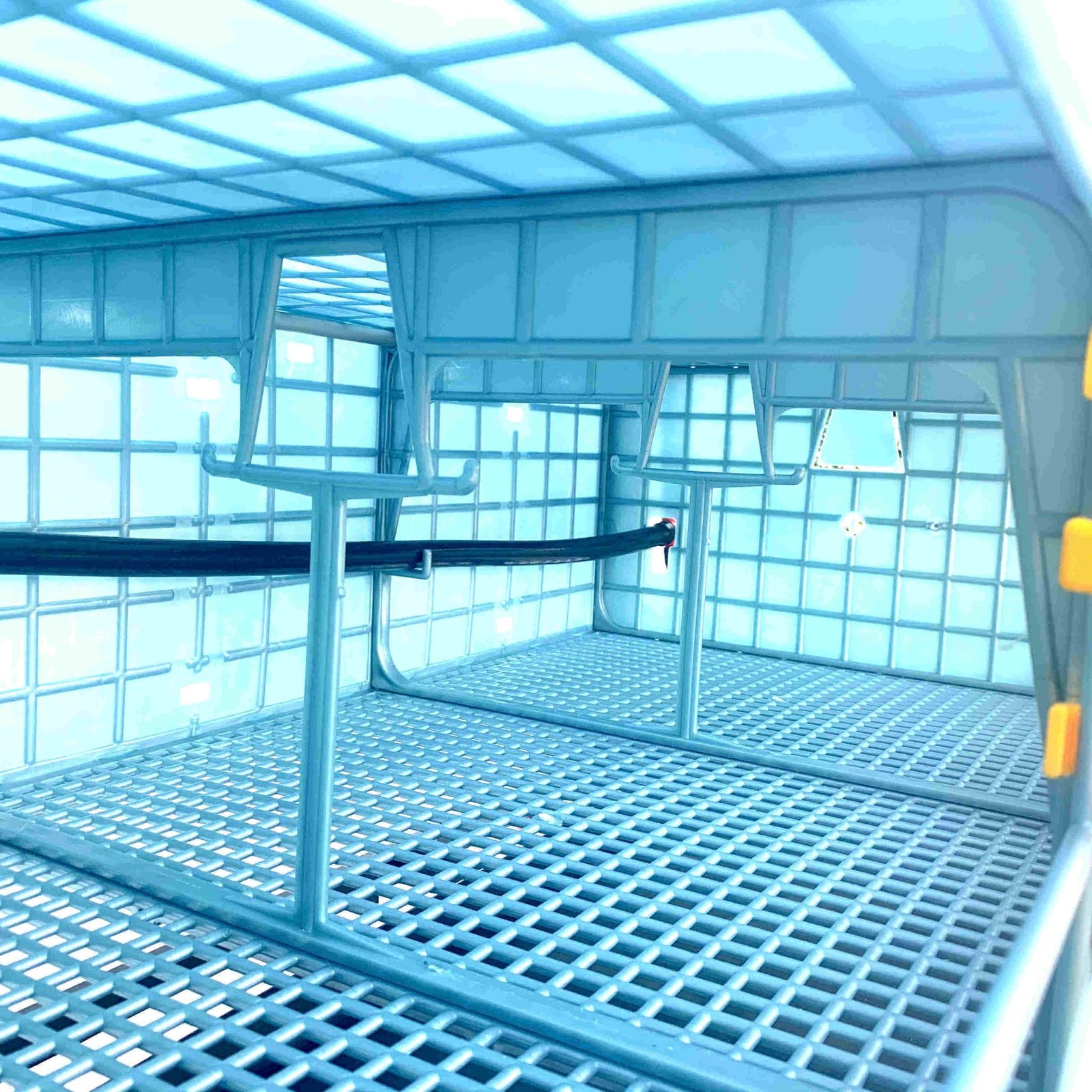 Grow Out Pen - 4 Layer H:9.5" - Image 8